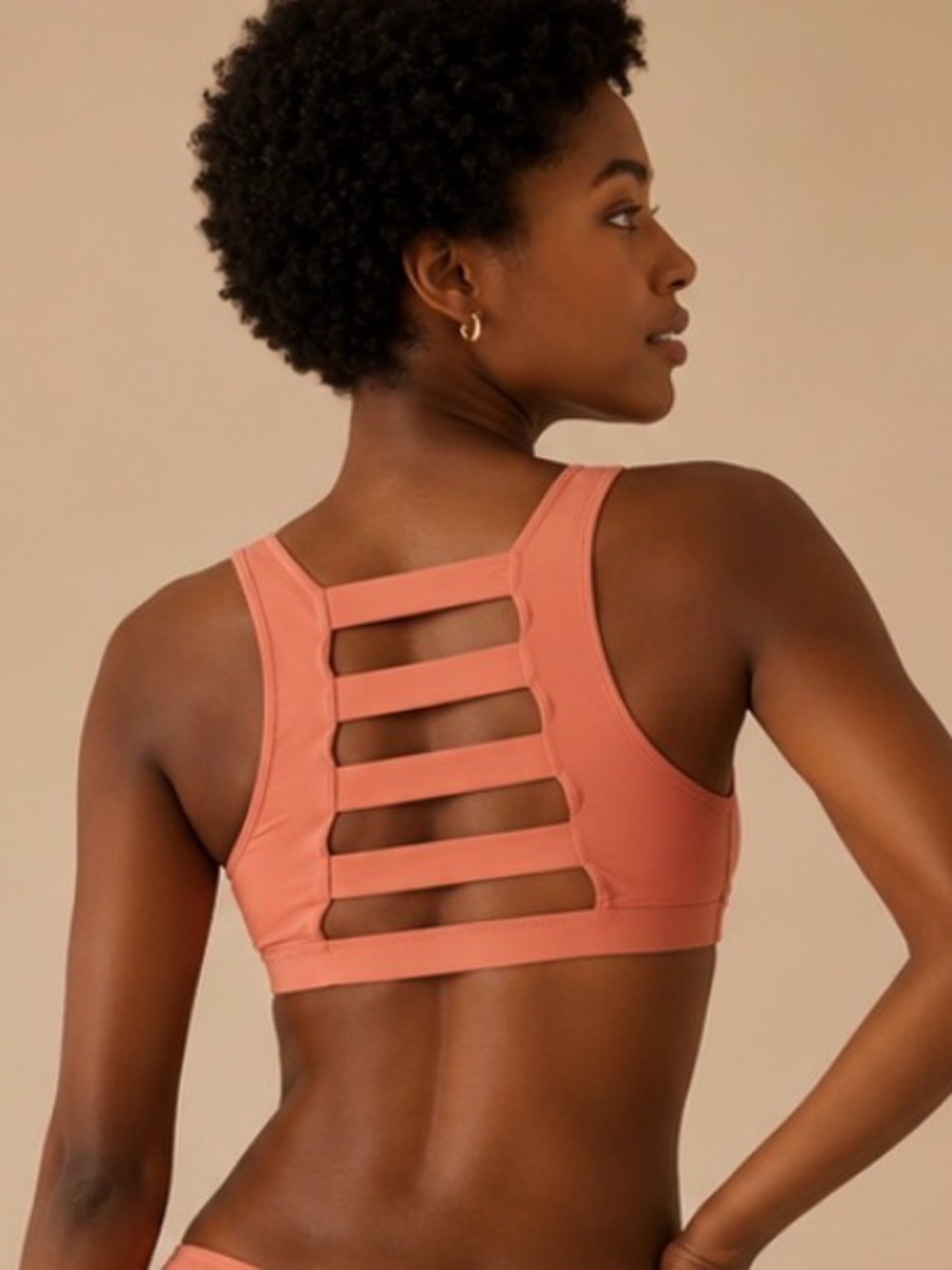 Peach Strappy Back Sports Bra Crop Top Size M Activewear